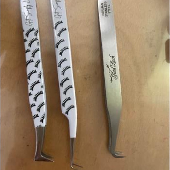 Everything you need to start LASHING - Picture 2 of 9